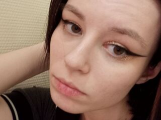 hot strip tease web cam MaeHiatt