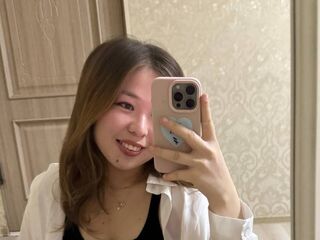 nude cam ManuelaSturgis