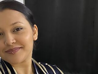 chat MarcellaGriffin