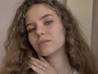 adult cam show MatildeKromka