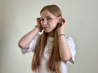 porn cam MaudBasil
