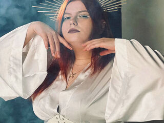 naked camgirl photo MelissaRed