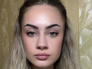 camgirl showing tits MellieSchultze