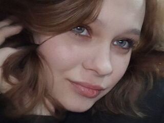 camslut webcam video MiaVana