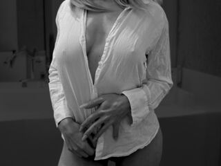 chat room live sex cam MilaSteven