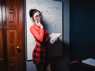 chat room free MillyFernandez