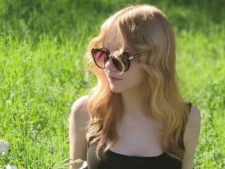 dity cam show MirianTippett