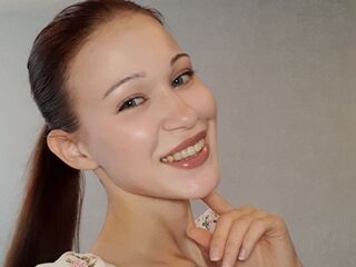 camwhore nude MyriamBlasengame