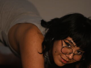 cyber sex chat NoemieBlanche