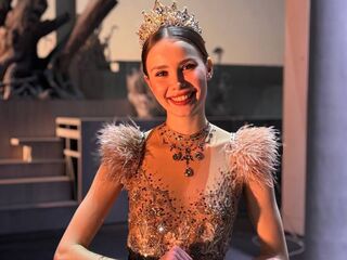 spy web cam NylaPitarresi