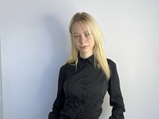 nude camgirl picture PhyllisBrancato