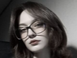 nude webcamgirl pic RaguelBrunderman