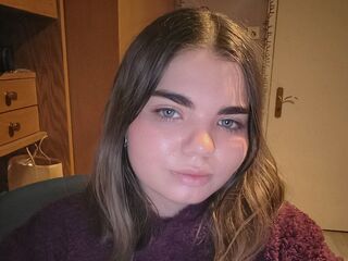 live cam show RedaChinzi