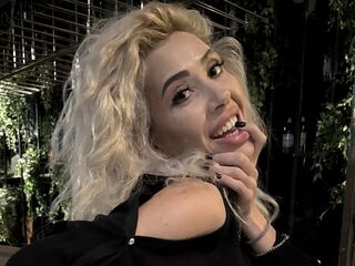live sex show RiannaReini