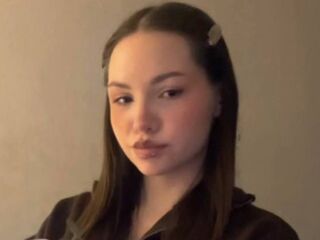 hot cam slut RolandeViscarra