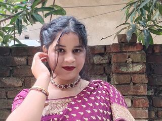 hot webcam slut SaraAlisk