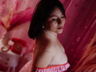 hot cam slut SaraGuzmann