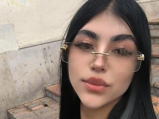 live video chat SaraHearth