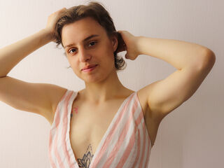 nude camgirl pic SarahThomsons