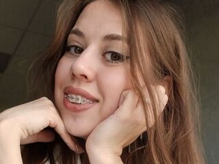 camslut fingering wet pussy SashaStaback