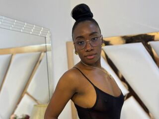 girl chat SelenaHadid