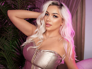 nude gamgirl SelenaMist