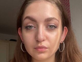 free live chatroom ShaniFland