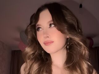 nude webcam girl photo ShannanStoey