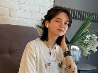 cam whore livesex SheritaEddins