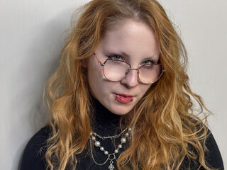 camslut showing pussy SofiaDyson