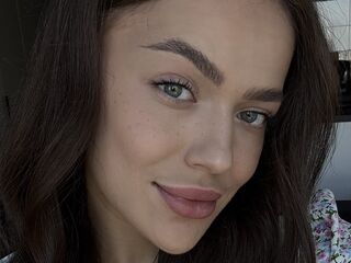 free chat room SophieLun