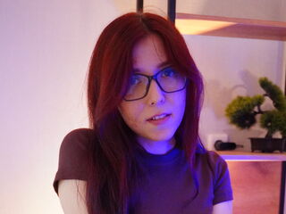 hot cam girl masturbating with sextoy SusanNorton