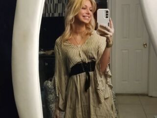 livesex picture SuzySweetSteps