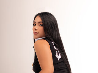 extreme webcam ThaliiaDuran