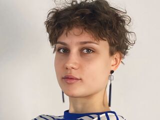 masturbating girl TheolaTunison