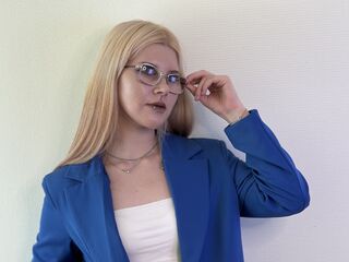 live teaser webcam TommieMalkani