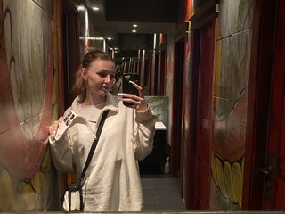 girl chat ToriDanceer