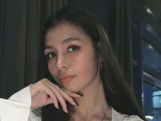 closeup web cam TreasaWurz