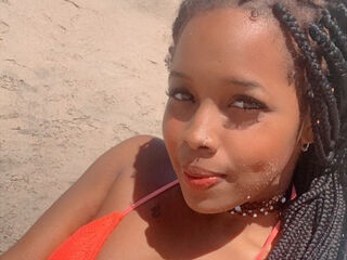 camwhore fingering shaved pussy VanesaEbony