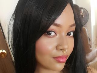 cam girl masturbating with dildo VeruskaRizzot