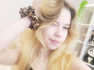 naked cam girl masturbating WendyCutiex