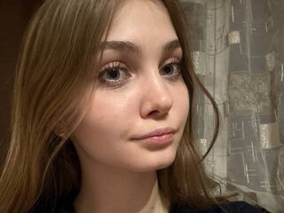 fingering cam girl video YiBisher