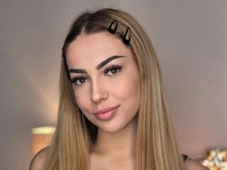 nude camgirl picture ZaraPlaya