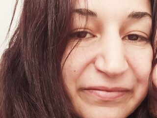hot cam girl masturbating with vibrator lucialovely