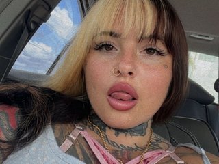 HoneyDripsOnYou